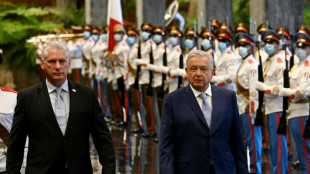 Mexican President presses for end to US sanctions on Cuba 