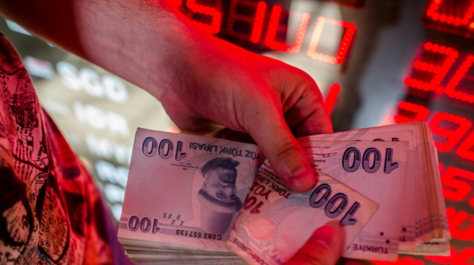 Turkish lira hits new dollar low after election