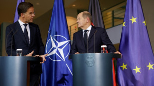 Scholz sichert Nato-Generalsekretär weiter Investitionen in deutsche Verteidigung zu 