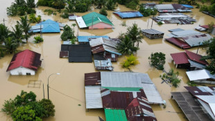 Cuatro muertos y decenas de miles de evacuados deja una inundación en Malasia