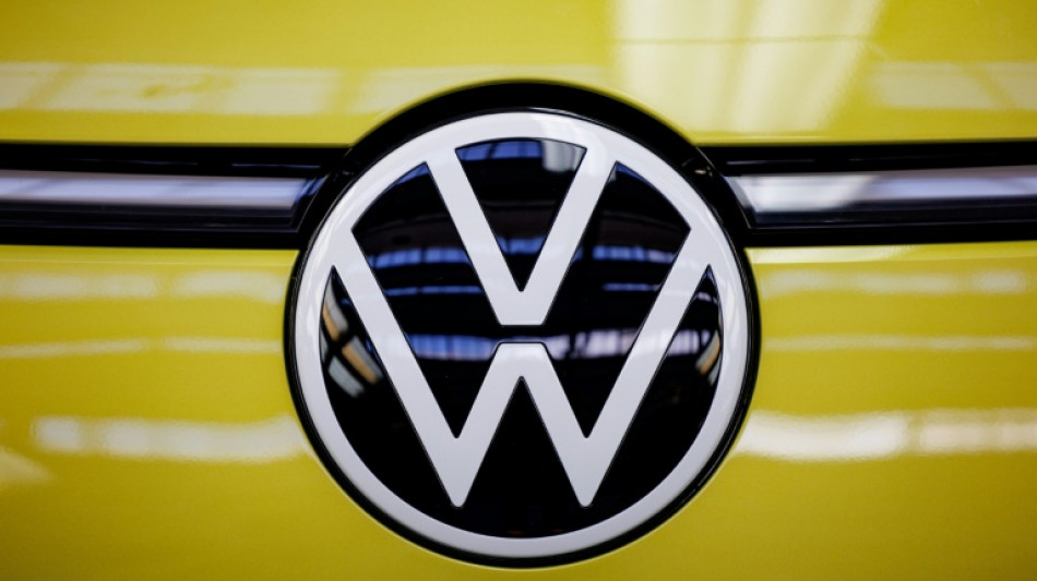 Betriebsversammlung bei VW kurz nach Warnstreiks und vor der nächsten Tarifrunde