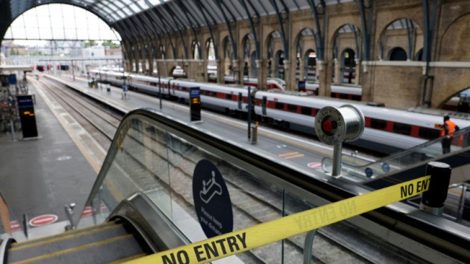 Royaume-Uni: nouvelle grève des trains en pleine crise du pouvoir d'achat