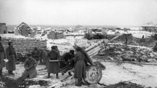 Le 2 février 1943, l'Armée rouge victorieuse des Allemands à Stalingrad