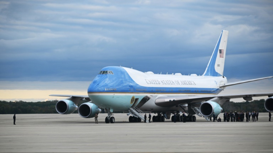 Stop au vol à l'étalage... dans l'avion de Joe Biden