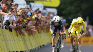 Vingegaard se lleva la 11ª etapa del Tour y una victoria moral sobre Pogacar