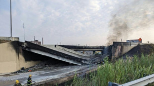 Viel befahrene Autobahnbrücke in US-Metropole Philadelphia teilweise eingestürzt