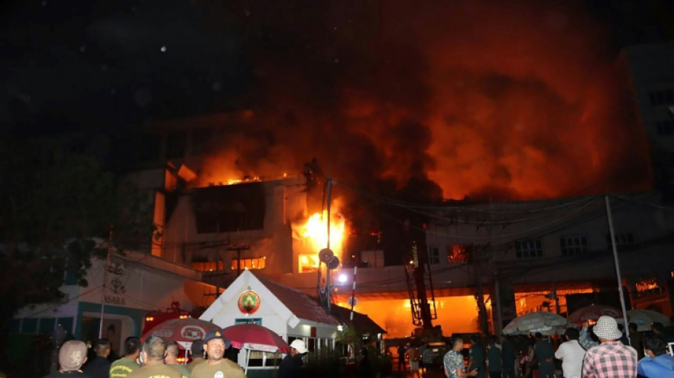 Cambodge: "environ" 10 morts et 30 blessés dans l'incendie d'un hôtel casino