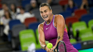 Bia Haddad é eliminada do WTA 1000 de Wuhan; Sabalenka vai às quartas de final