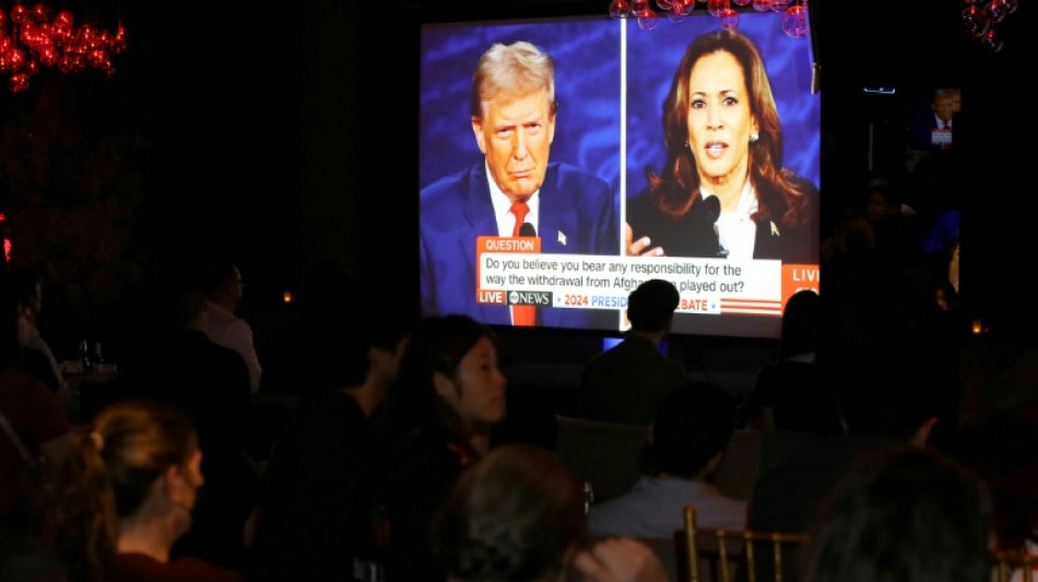 Harris e Trump retornam à campanha em estados-chave após debate intenso