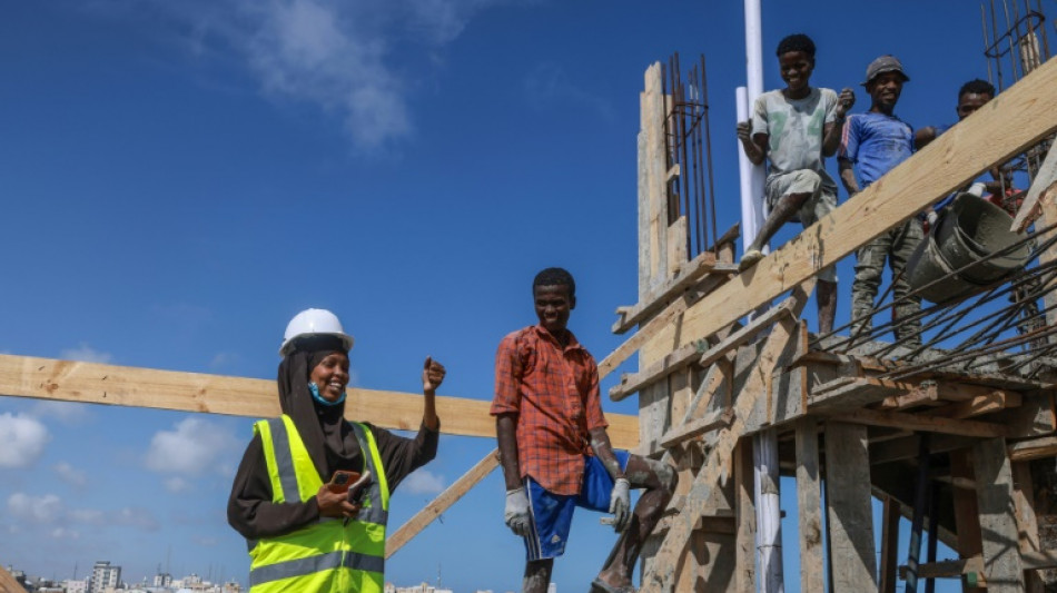 Somalie: avec l'essor de la construction, les femmes ingénieures démolissent les stéréotypes