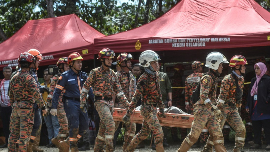 Termina la búsqueda de víctimas tras alud en Malasia, que dejó 31 muertos