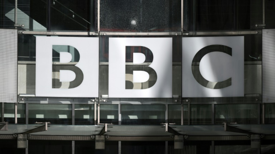 La BBC discute avec la police après des accusations à caractère pornographique contre un présentateur