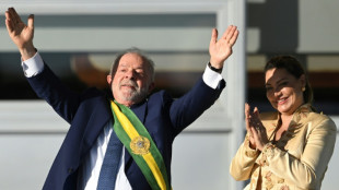 Lula returns vowing to rebuild, reunify Brazil