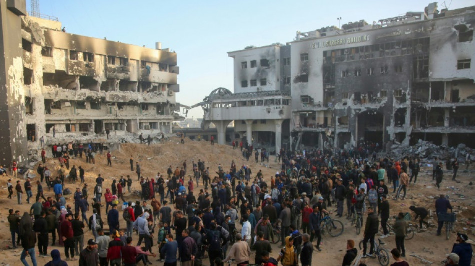 L'armée israélienne se retire de l'hôpital al-Chifa à Gaza, laissant destructions et cadavres