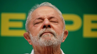 Brésil: Lula, atteint d'une pneumonie, reporte son voyage en Chine