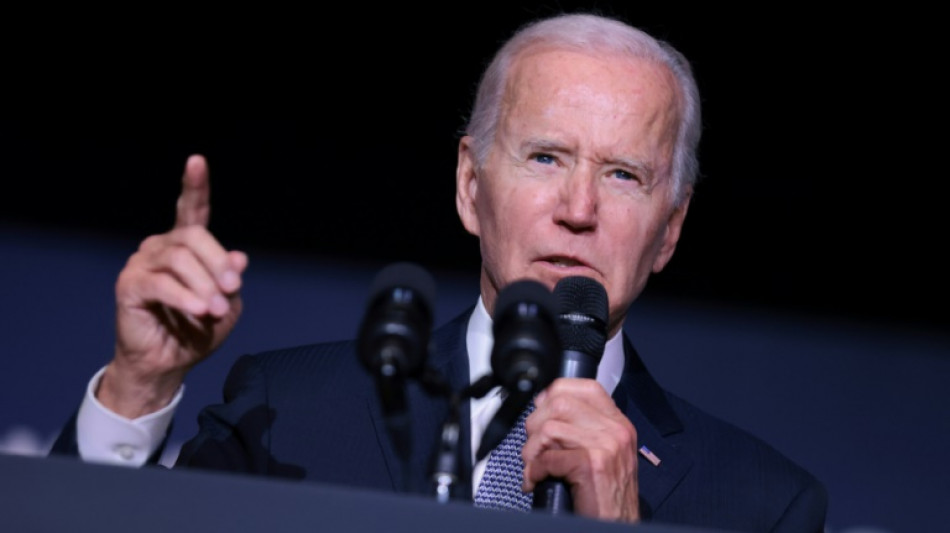 A deux semaines des élections de mi-mandat, Biden affronte un vent défavorable