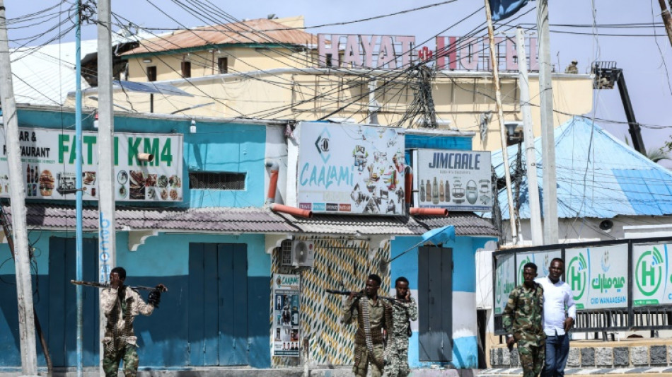 Somalie: l'attente des familles de victimes après un siège de 30 heures dans un hôtel