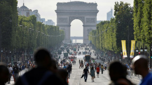 Borne promet des "moyens massifs" pour "protéger les Français" le 14 juillet