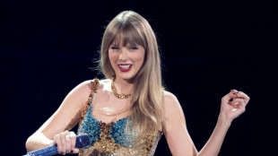 Taylor Swift se torna artista com mais álbuns no topo das paradas