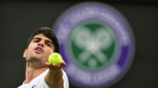 Alcaraz faces friendly fire at Wimbledon as Gauff meets British outsider
