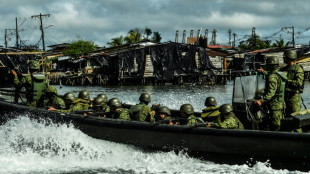 Navy taking on gangs in Colombia's biggest port