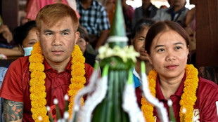 Thaïlande: fleurs et prières pour le retour d'otages du Hamas