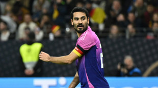 Werbetafeln in Berlin: Kapitän Gündogan bei der EM