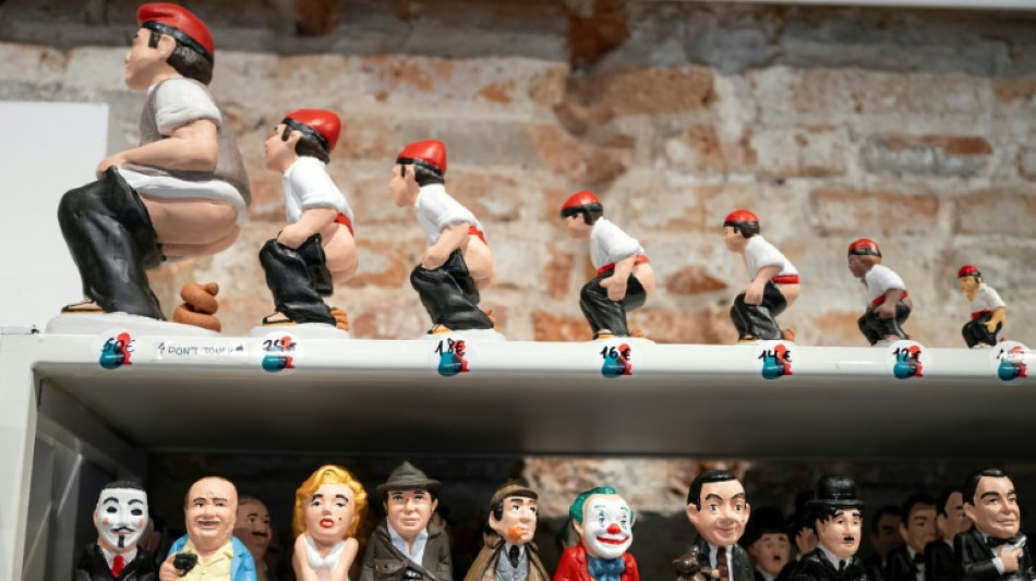 O esplendor do pastor 'caganer', a estrela dos presépios catalães