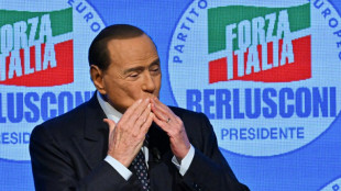 Italie: après la mort de Berlusconi, son parti joue sa survie