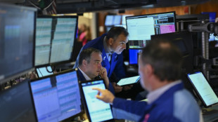 Wall Street ouvre en nette baisse, prise de court par l'emploi américain