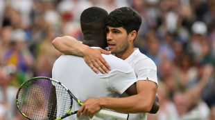 Alcaraz wins five-set Wimbledon thriller as Sinner, Gauff cruise