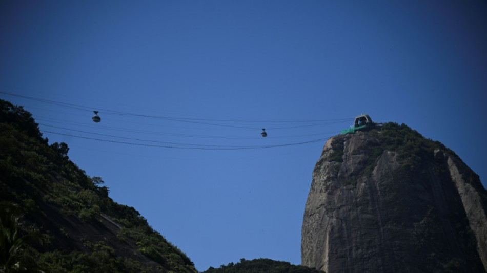 Brésil: la tyrolienne de la discorde au Pain de sucre de Rio