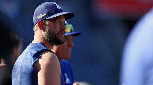 Dodgers pitcher Kershaw plans to return for 2025