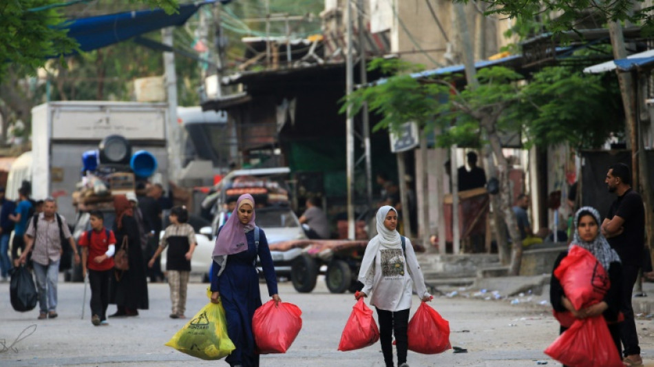 Bombardements israéliens à Rafah, des chars déployés dans le centre
