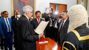 Sri Lanka : le président Wickremesinghe investi, en quête d'un gouvernement d'unité