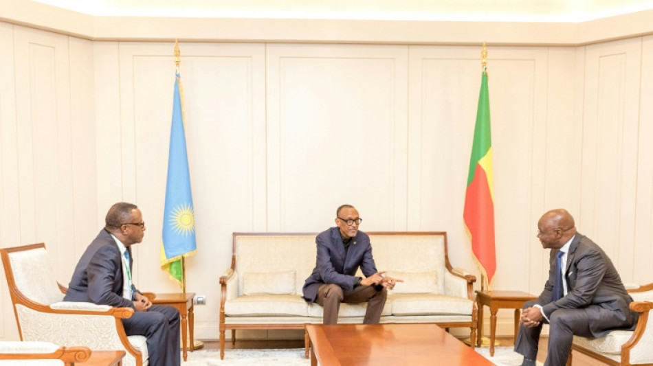 Rwanda, Benin talk military cooperation over border security