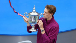 Tearful Sinner dedicates US Open title to seriously ill aunt