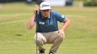 Cameron Smith surges into British Open lead