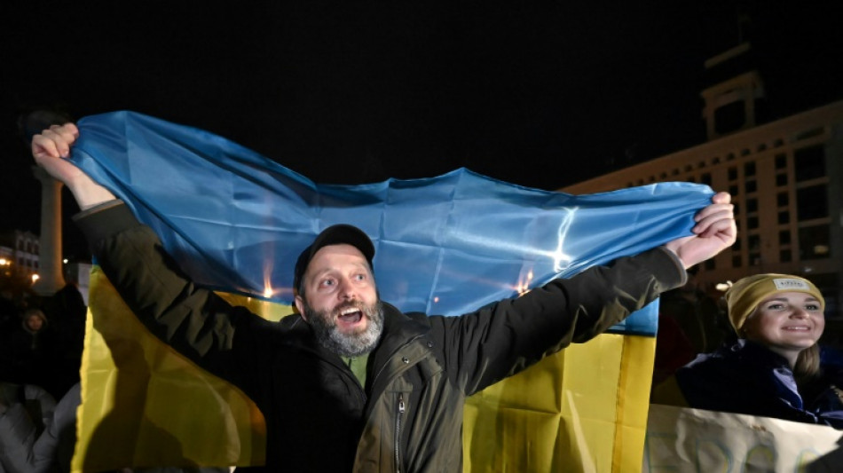 Ukrainian anthem in Kherson as Zelensky proclaims strategic city 'ours'