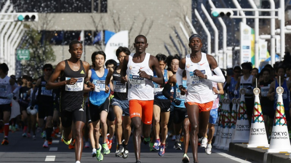 Kipchoge wins Tokyo marathon but misses out on new world record