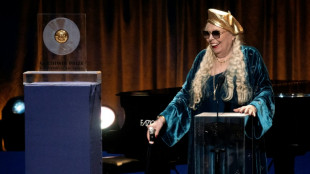 Joni Mitchell honored at star-studded concert gala