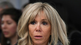 Rumeurs transphobes: la justice annule une procédure intentée par Brigitte Macron