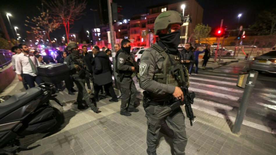 Palestinian gunman kills 7 in east Jerusalem synagogue attack