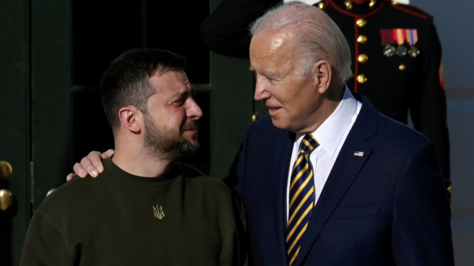 Zelensky à Washington, Biden promet son aide "aussi longtemps qu'il le faudra"