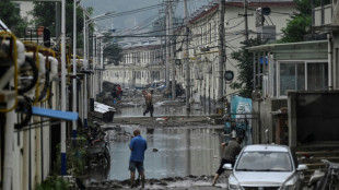 La región de Pekín emerge de las inundaciones sin luz ni agua potable