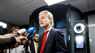 Pays-Bas: revers pour Wilders dans la recherche d'une coalition gouvernementale