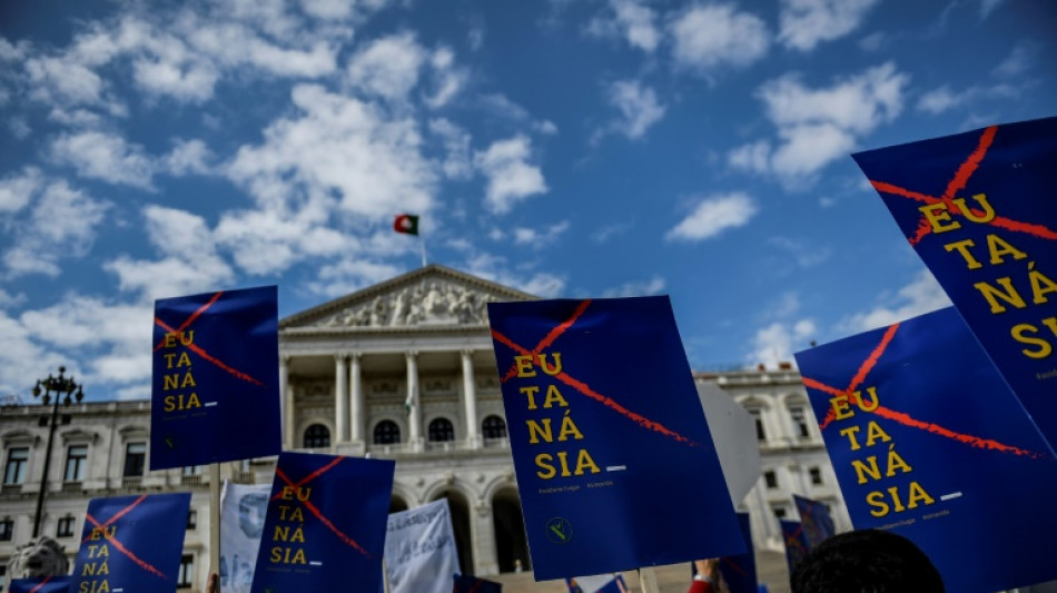 Portuguese parliament legalises euthanasia