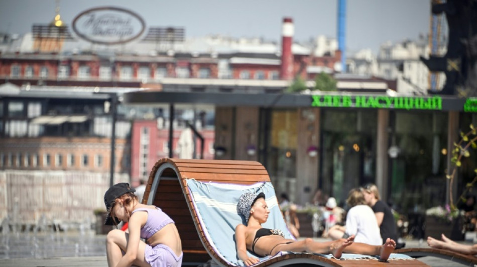 Moscow hit by heat not seen in over a century