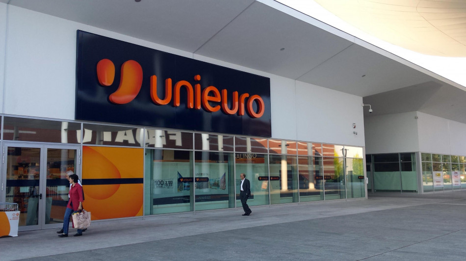 Il cda di Unieuro si spacca sul prezzo dell'opas di Fnac e Ruby