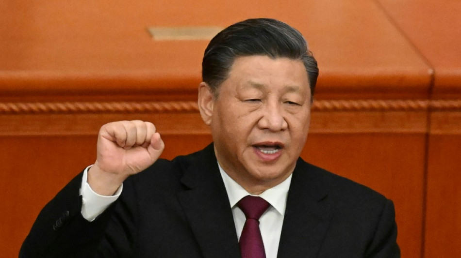 Chine: Xi Jinping obtient un troisième mandat historique de président